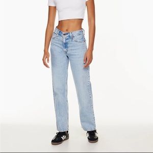 Aritzia levi dad jeans